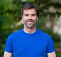 Daniel Shaw